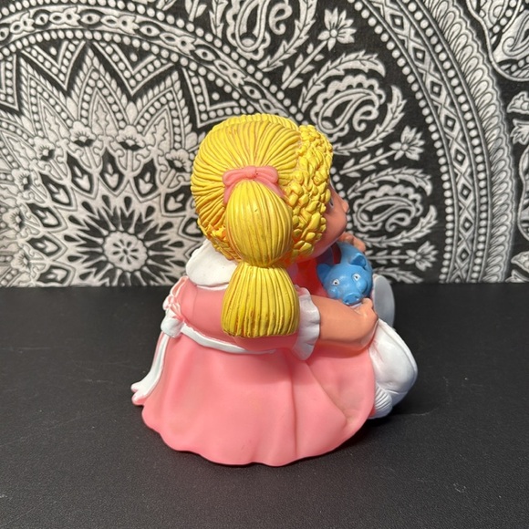 Vintage Cabbage Patch doll plastic piggy bank - Picture 4 of 8
